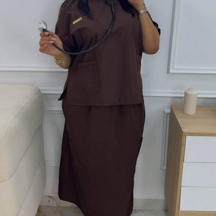 tenue pour infirmière